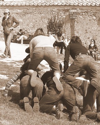 http://lh6.google.be/Pascal.Brackman/R_KahtfBn1I/AAAAAAAAFwQ/01dr0bh6J2w/s400/07_ITA_San_Gimignano_04.jpg